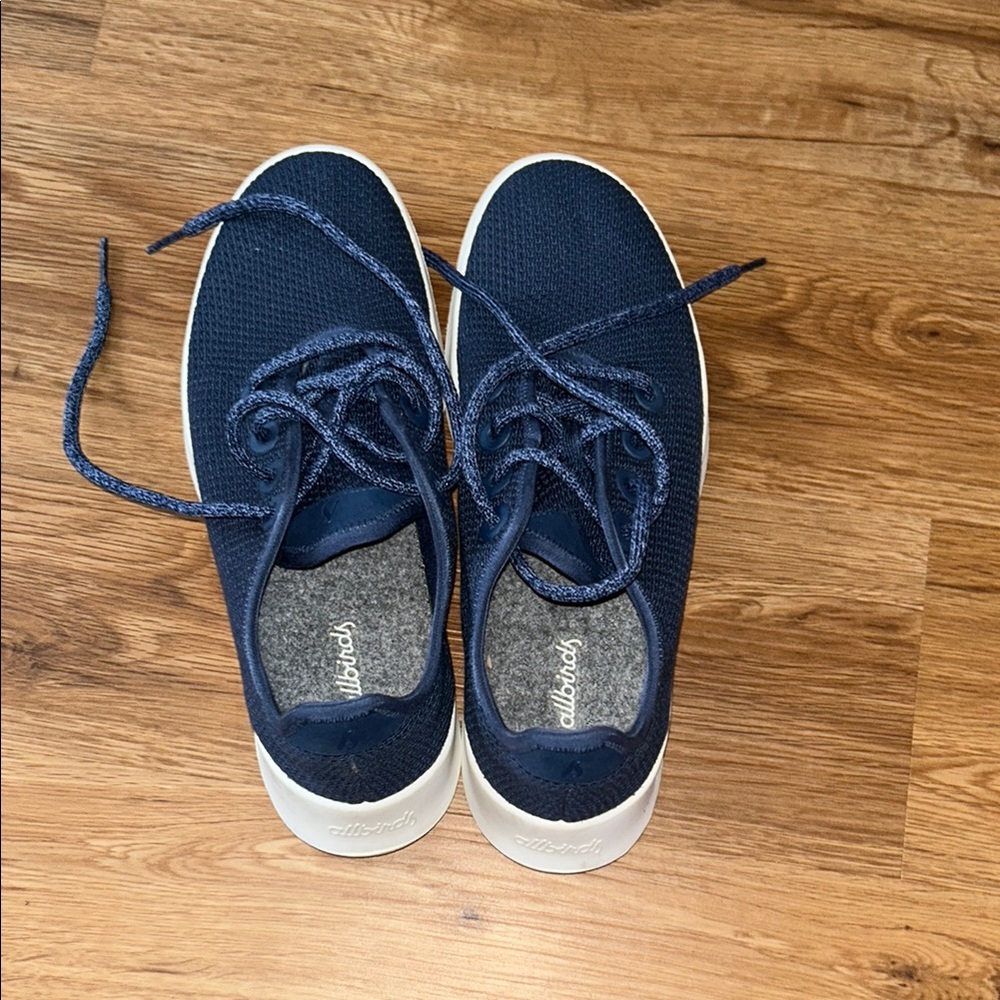 Allbirds Women’s Navy blue Sneakers